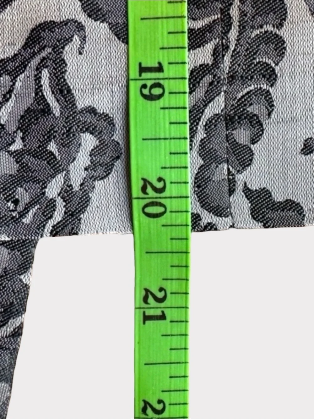 Dynasty Vintage Paisley Brocade Jacket Blazer Hong Kong British Crown Silk